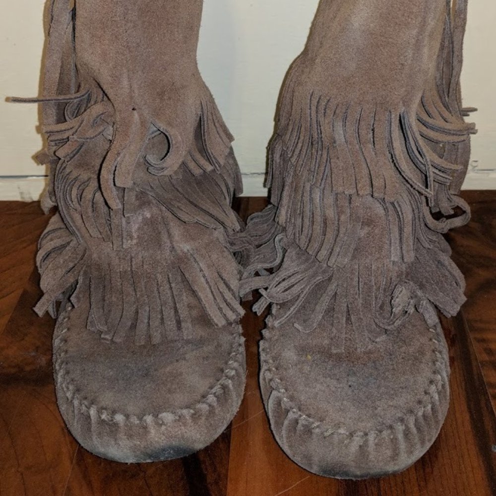 STEVE MADDEN Suede Fringe Moccasin Booties, Sz 6